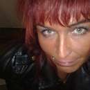 Sexy Shemale Seeking Local Man for Wild Fun!